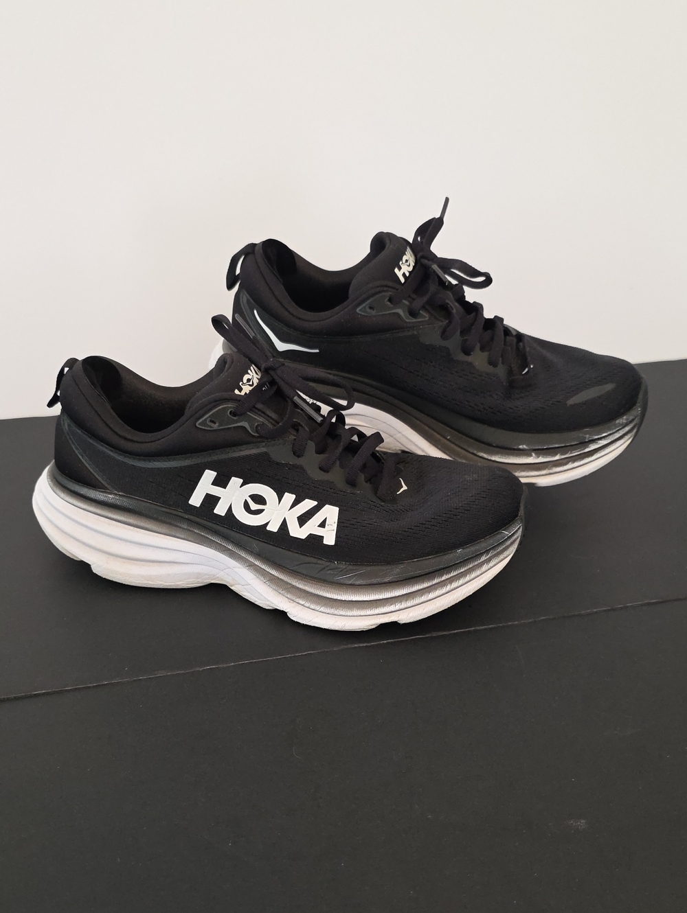 Hoka Bondi 8 Women's Black and White Running Shoes - Plush Cushioning Size 8